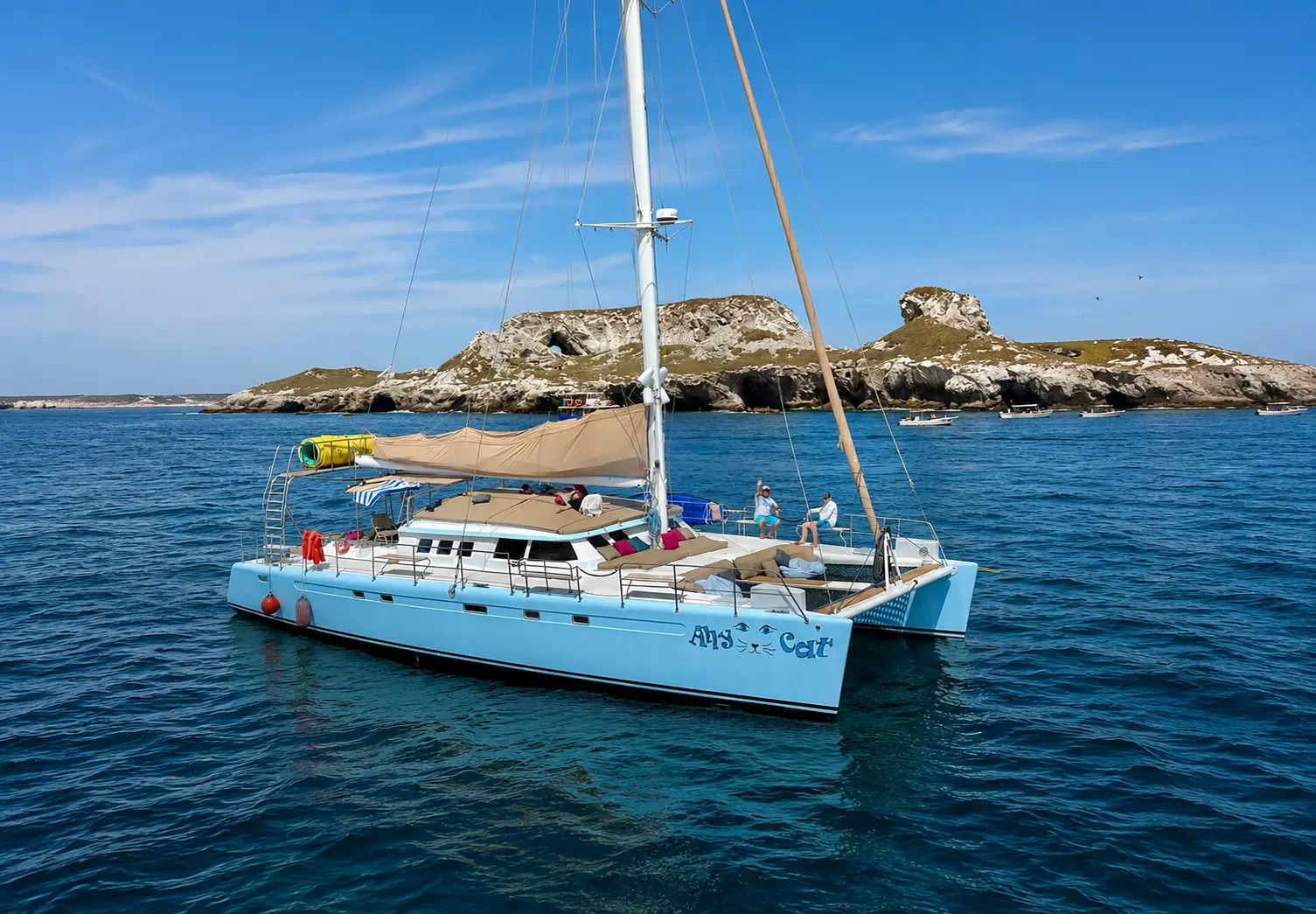 Cruise The Punta Mita Coast Head north along the coast, with the crew raising sail conditions permitting